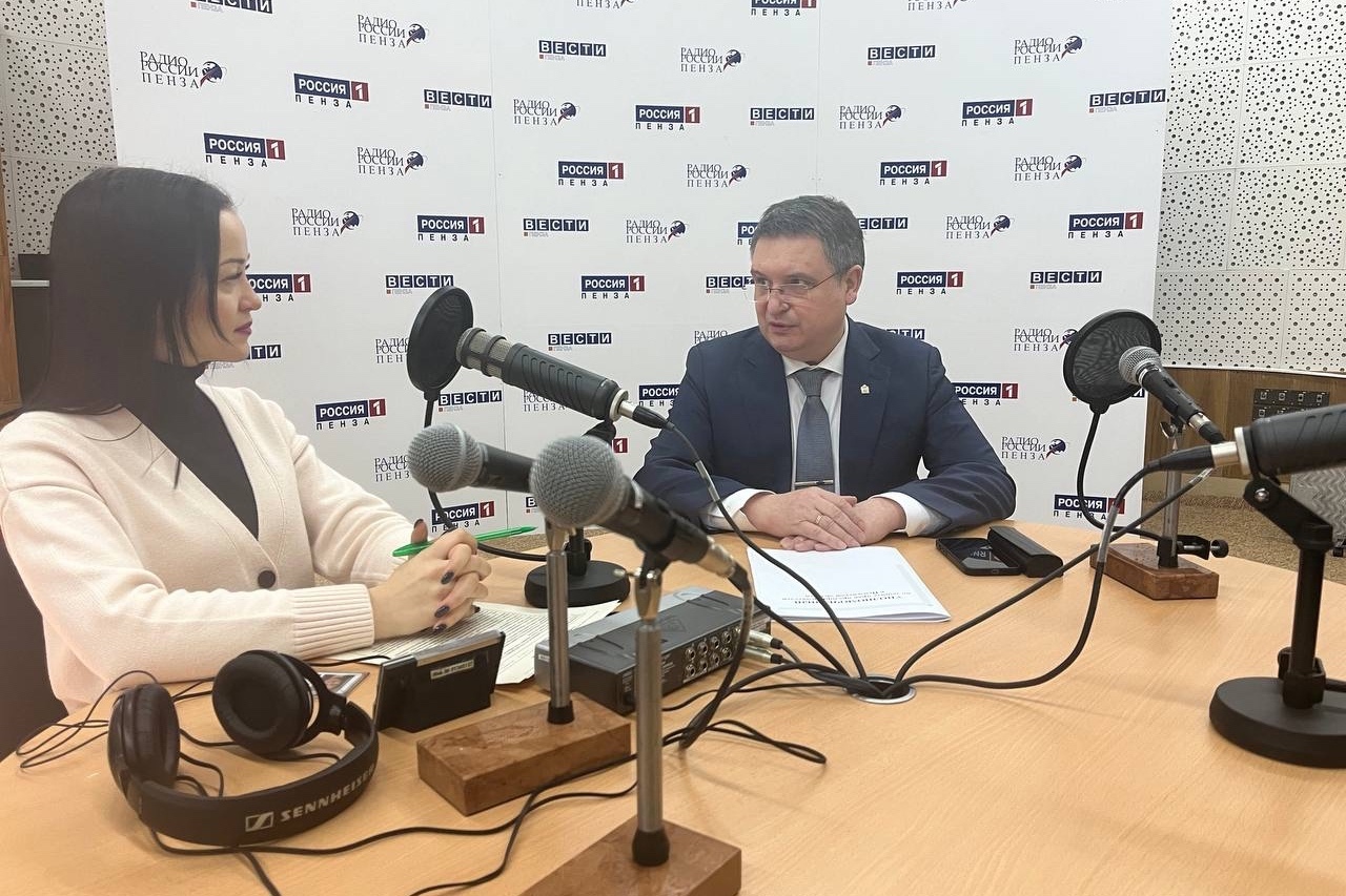 Михаил Лисин дал интервью ведущей программы на «Радио России. Пенза»