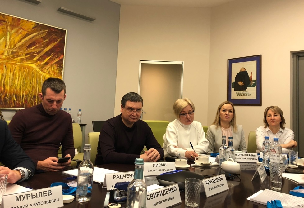 В Москве Михаил Лисин принял участие в обсуждении положения МСП в новой экономической обстановке В Москве Михаил Лисин принял участие в обсуждении положения МСП в новой экономической обстановке