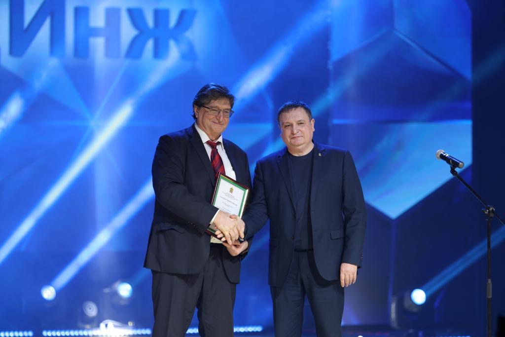 Михаил Лисин поздравил коллектив ЗАО НПП «МедИнж» с юбилеем