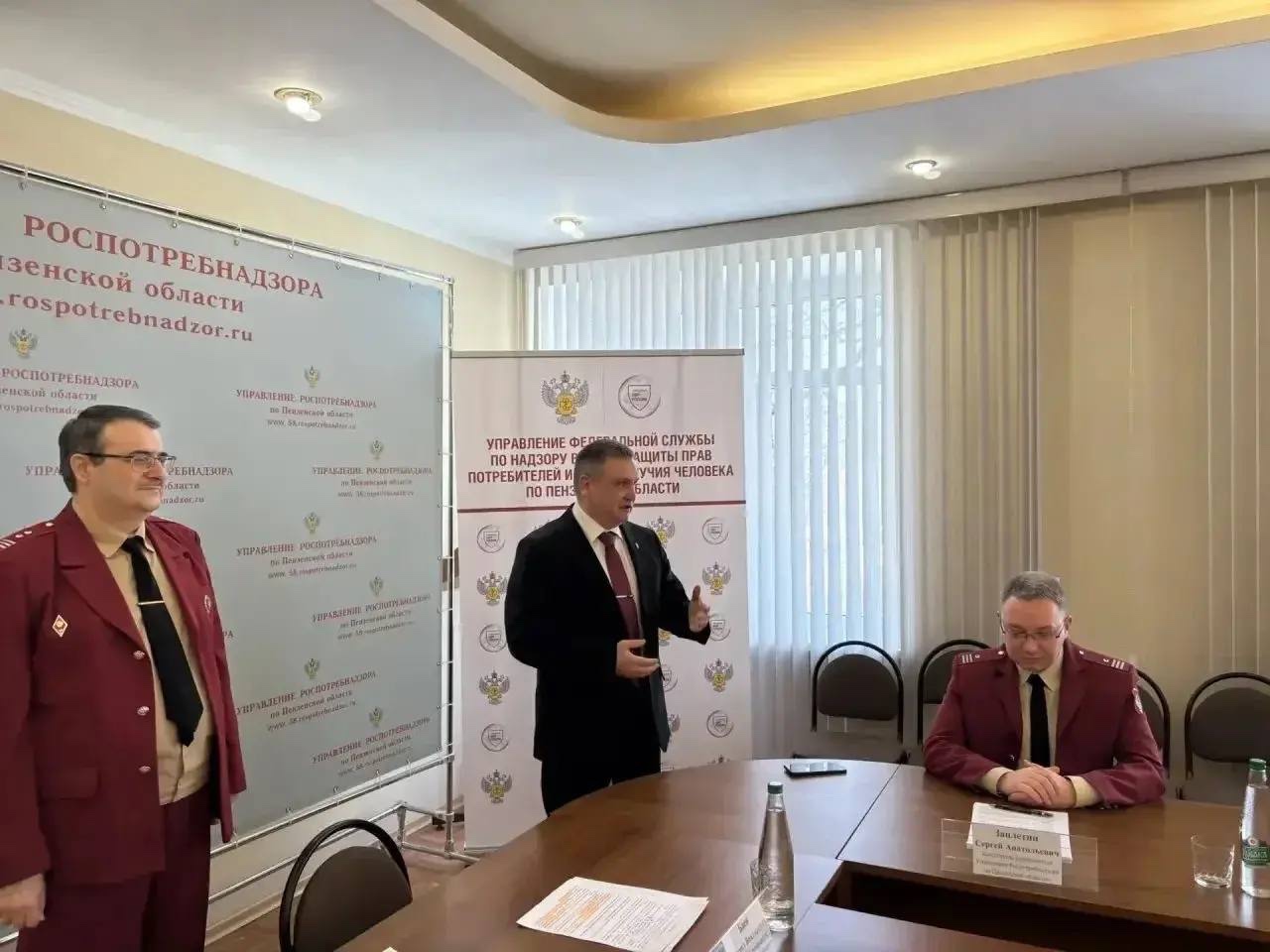 Уполномоченный Михаил Лисин принял участие в заседании Консультативного совета по защите прав потребителей в Управлении Роспотребнадзора по Пензенской области Уполномоченный Михаил Лисин принял участие в заседании Консультативного совета по защите прав потребителей в Управлении Роспотребнадзора по Пензенской области