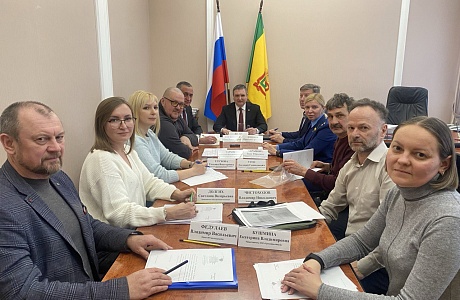 Михаил Лисин провел рабочее совещание по вопросам работы пунктов автоматического весового и габаритного контроля транспортных средств Михаил Лисин провел рабочее совещание по вопросам работы пунктов автоматического весового и габаритного контроля транспортных средств