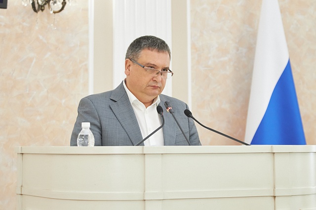Уполномоченный по защите прав предпринимателей выступил с законопроектом на 21 сессии Законодательного собрания седьмого созыва