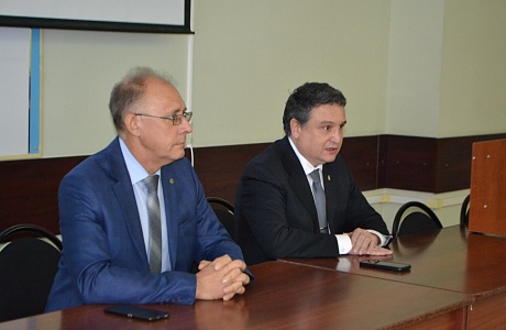 Михаил Лисин ответил на вопросы студентов и преподавателей финуниверситета