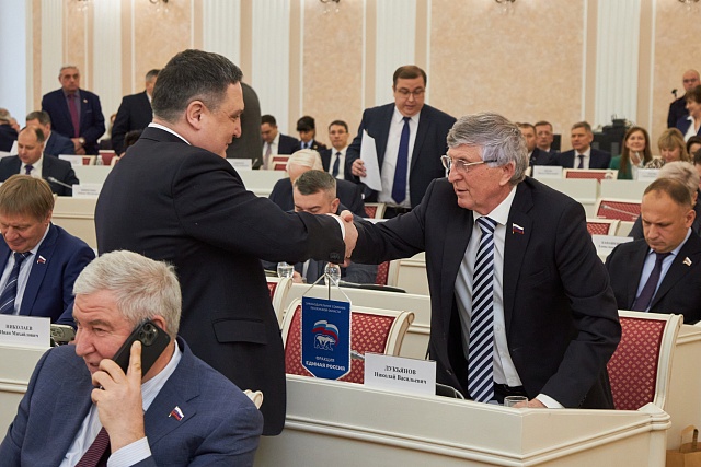 Михаил Лисин принял участие в сессии Законодательного Собрания